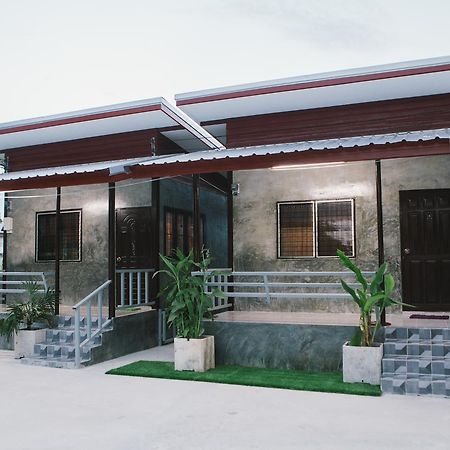 ฺbaan Tonglong Homestay Hang Dong Exterior photo